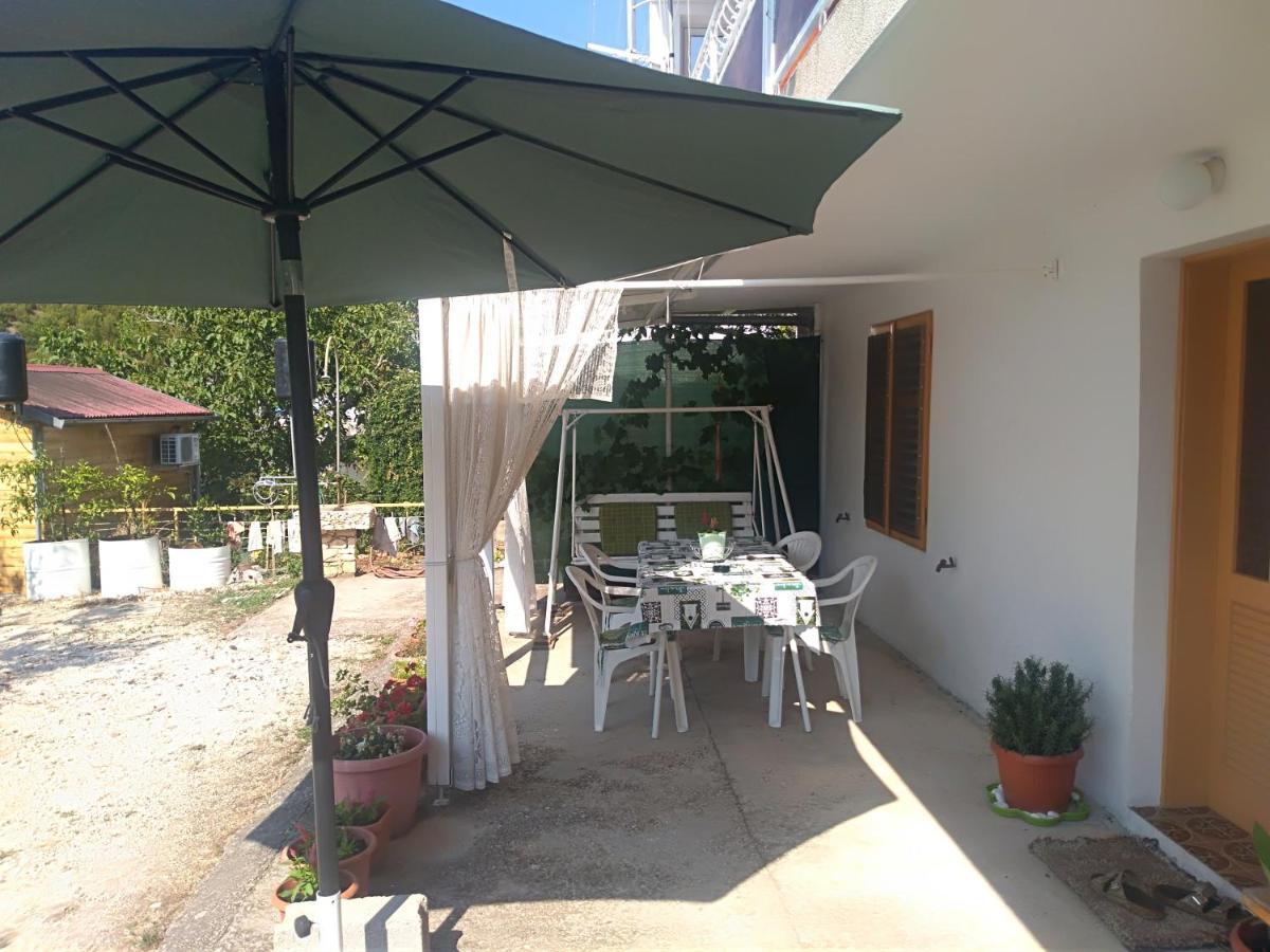 Apartmani Krbelica 1 Primošten Esterno foto