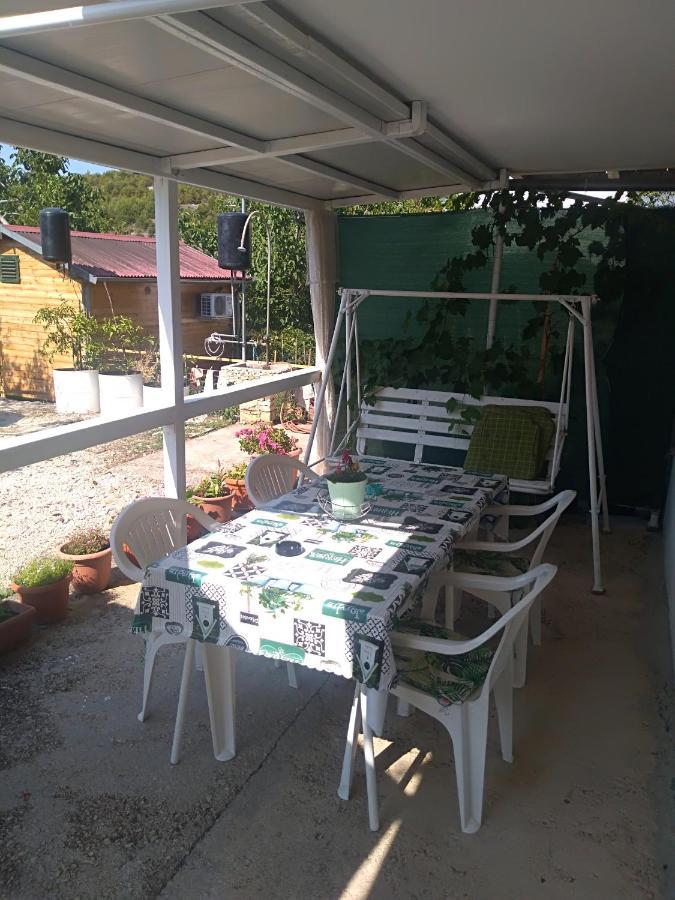 Apartmani Krbelica 1 Primošten Esterno foto