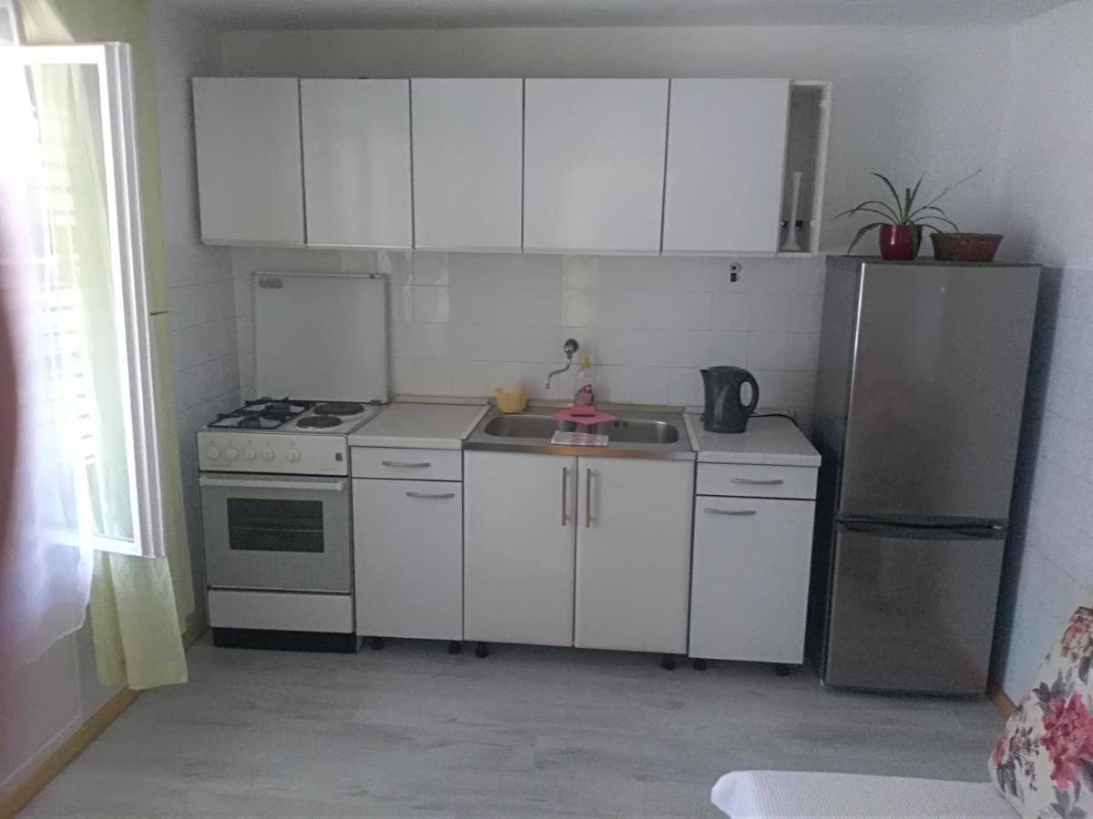 Apartmani Krbelica 1 Primošten Esterno foto